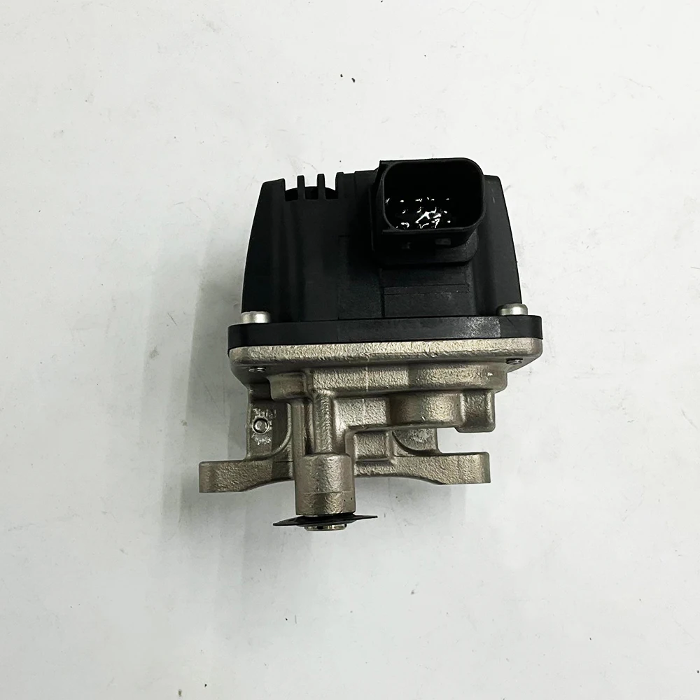 New AdBlue Urea Pump Injector OE A0001405339 A0001405439 For Mercedes Benz Actros MP4 Trucks A0001403939 A0001405239 A0001405539