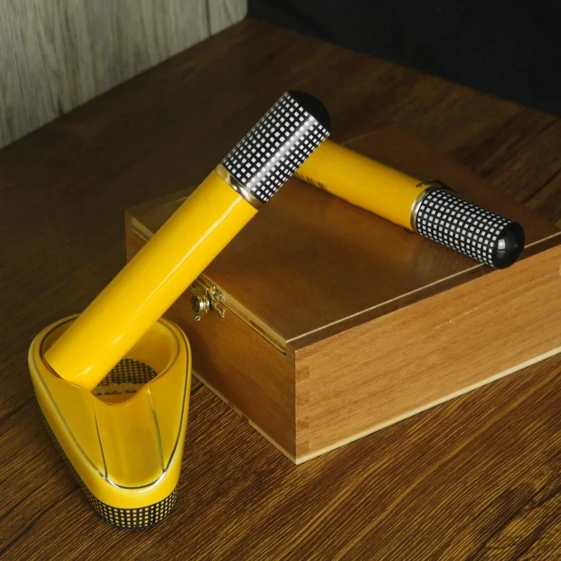 

Cigar Tube Humidor Aluminum Portable Waterproof Travel Cigar Tube Holder Cedar Wood Lined Moisturizing Cigar Accessories