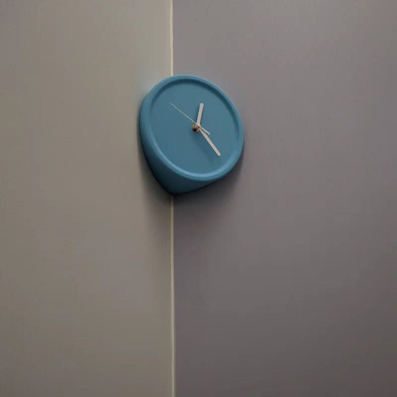Inside Corner Blue