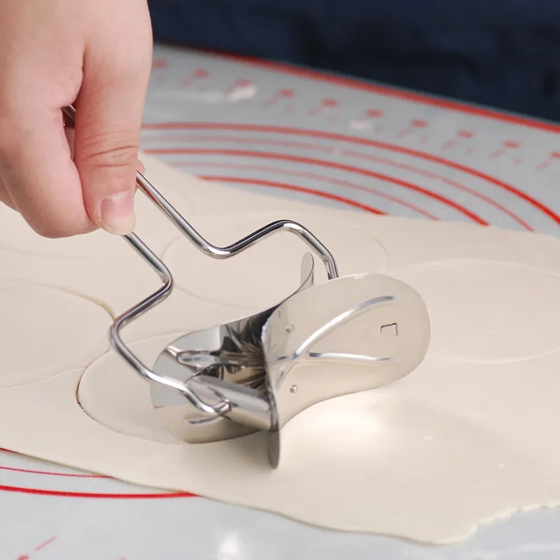 304 stainless steel dumpling machine, dough reunion rolling machine, pastry embossing machine, DIY pie dumpling skin baking tool