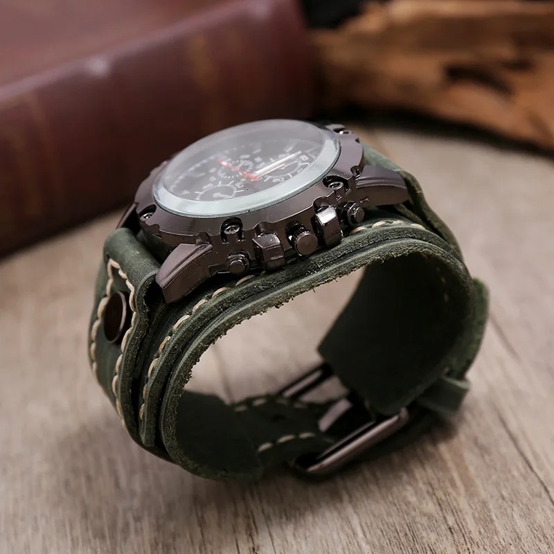 New Fashion Jewelry Retro Handmade Cowhide Watch Pattern Male Bracelet Leather Bracelet for Boyfriend Father