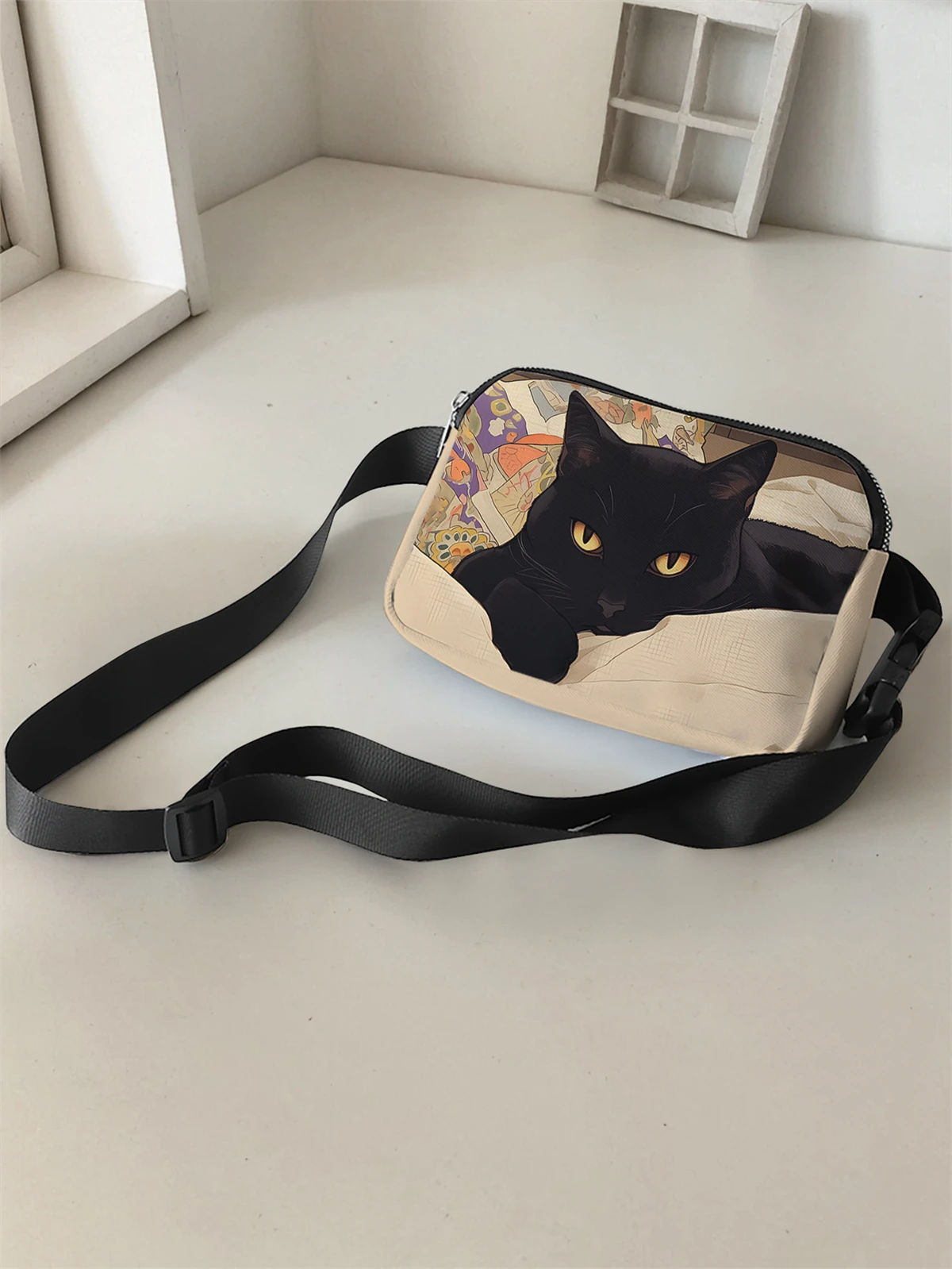 1-piece set, black cat pattern fashionable adjustable crossbody bag, neutral sports waist bag, suitable for running