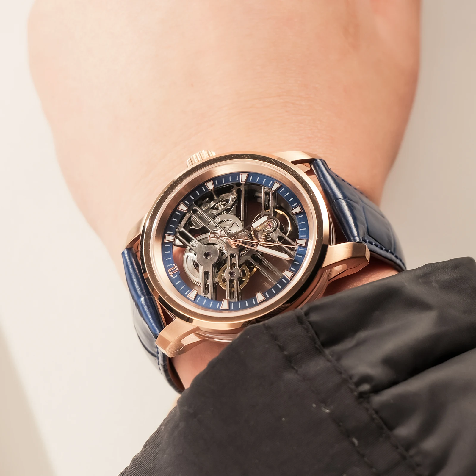 Oblvlo-男性用の骨格式メカニカル腕時計,レザー,透明,中空,自動