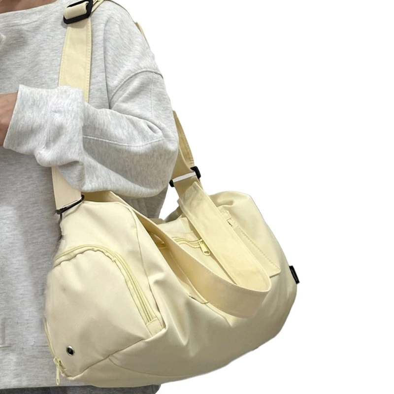 Stylish and Functional Nylon Gym Bag for Women Crossbody Bags Handbag Perfect for Travel and Fitness E74B