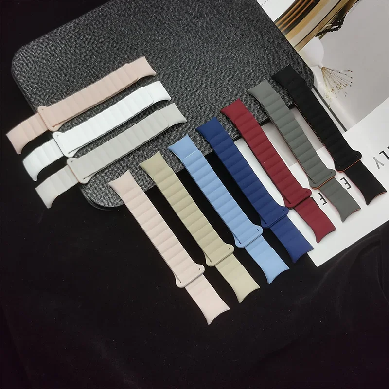 Magnetic Loop Wirstband for Mi Band 8 9 Strap Silicone Sport Watchband for Xiaomi Mi Band 9 NFC Correa Bracelet Metal Interface