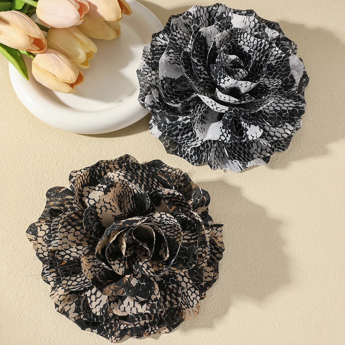Fashion Snake Print Big Flower Brooch Women's Statement Accessory Chiffon Fabric Brooch for Coat Dress Decoration