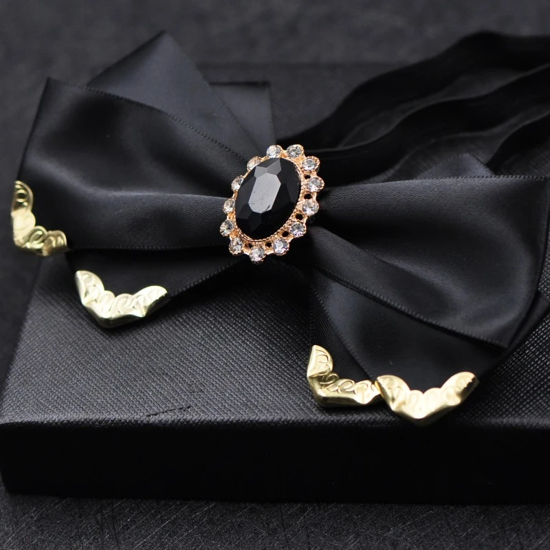 

New British Bow Tie for Men Gold Corner Business Banquet Party Men's Groom Dress Wedding Accessories Bowtie Ties (No Box)