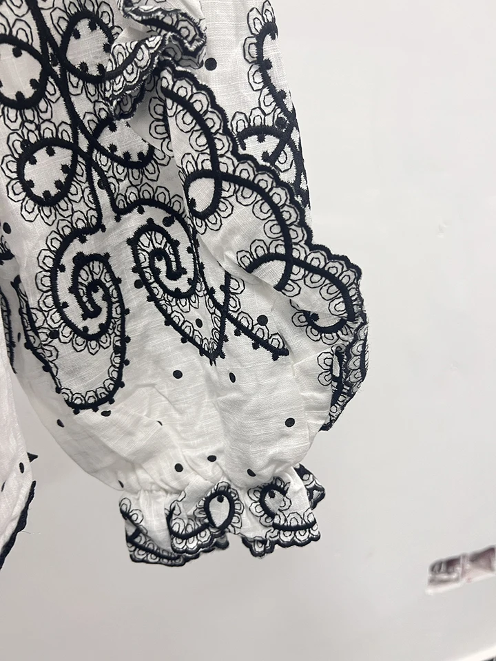 KBQ ġ ũ   ڼ   O   Ҹ  Zippe  ĳ־ 콺  