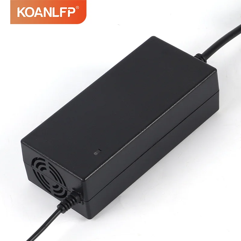12V Car LiFePO4 Battery Charger 14.6V 8A Car Cigarette Lighter Charger 14.4V Lithium Iron Phosphate for 12/24V