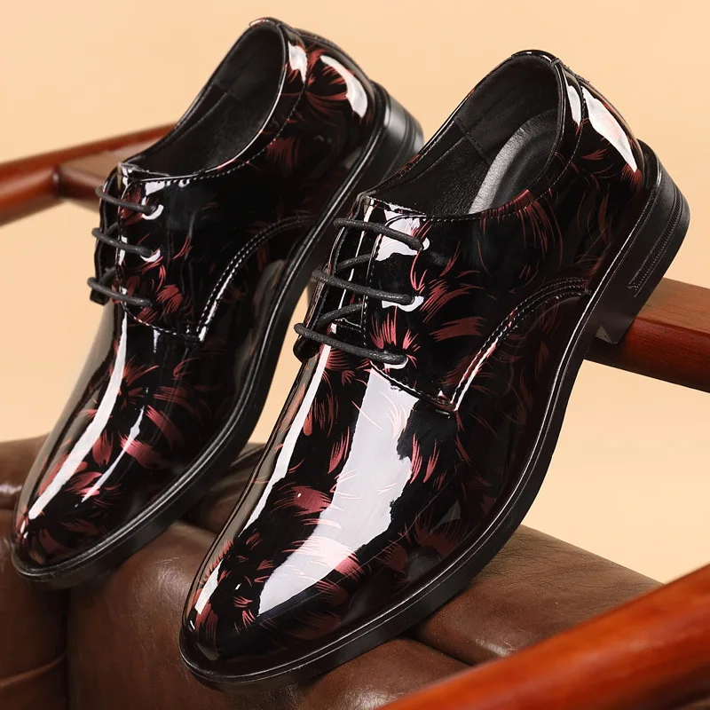 2025 New Leather Shoes for Men Floral Pattern Men's Formal Shoes