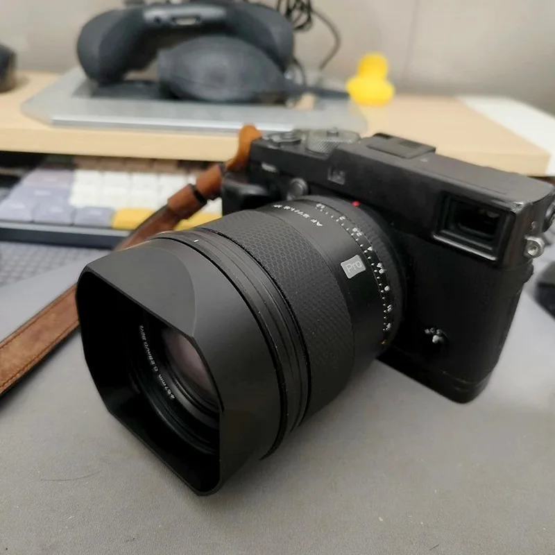 Haoge Square Metal Lens Hood For Sigma 56mm F1.4 & 18-50mm F2.8 DC DN Lenses