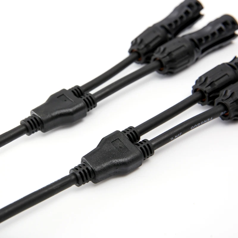 Wholesale 2 To 1 Hot Selling PV Y Branch Connector With 4mm2 1000V 30A Solar Cable For pv Stecker combiner box 2 in 1 out