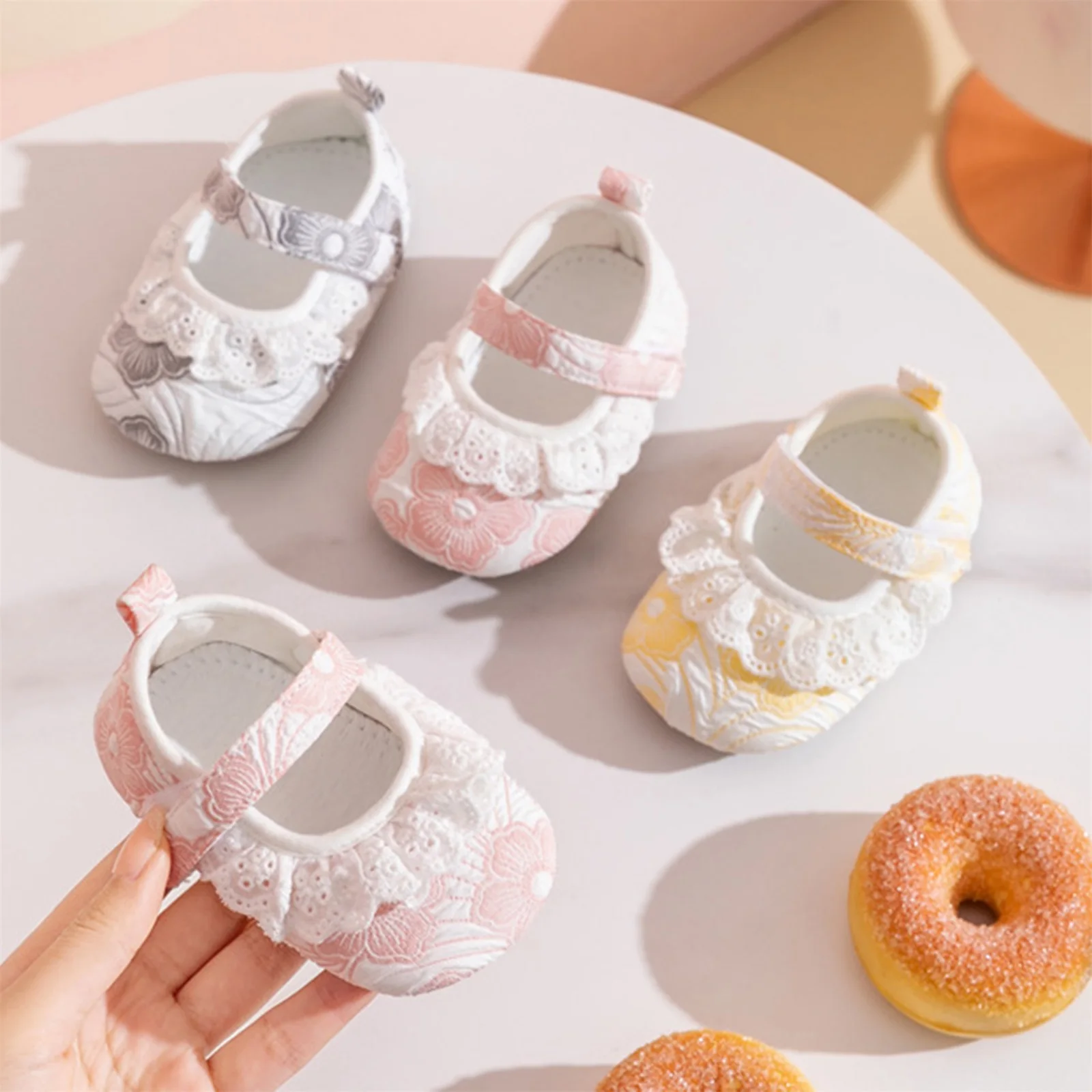 Ruffle Lace Baby Girls Shoes Moccasins Crib Shoes Princess Flower Lace Trim Non-slip Bottom First Walker Toddler Footwear