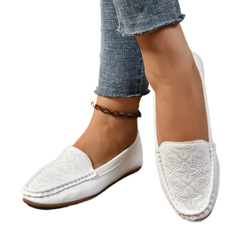 2024 Fashion Women's Shoes Slip on Women's Flats Hot Sale Embroidery Casual Flat Shoes New Plus Size Solid Flat Low Heelszapatos 6