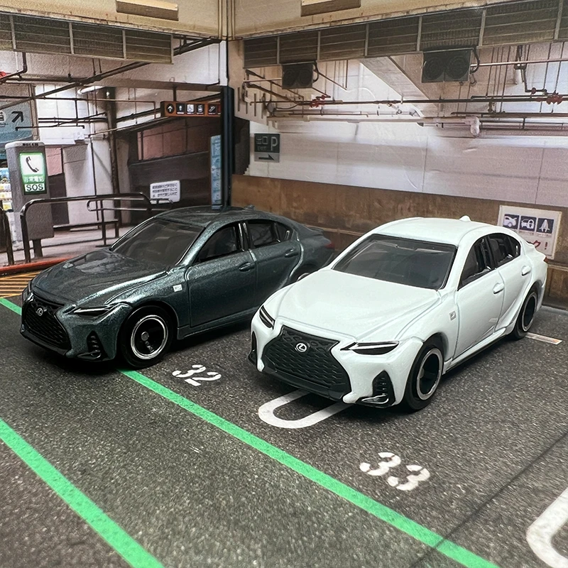 TOMY LEXUS IS350 F SPORT Alloy Car Diecasts & Toy Vehicles