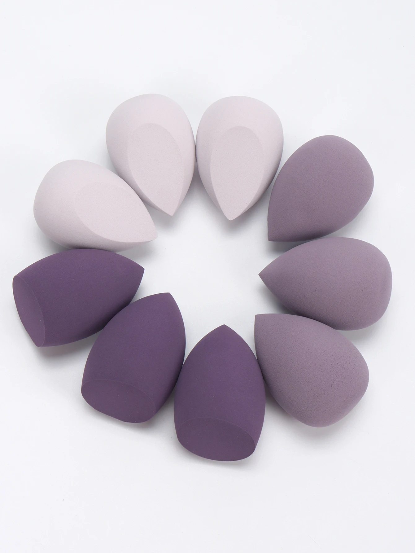 9 Makeup Sponges Become Larger When Exposed to Water Does Not Contain Latex Suitable for All Skin