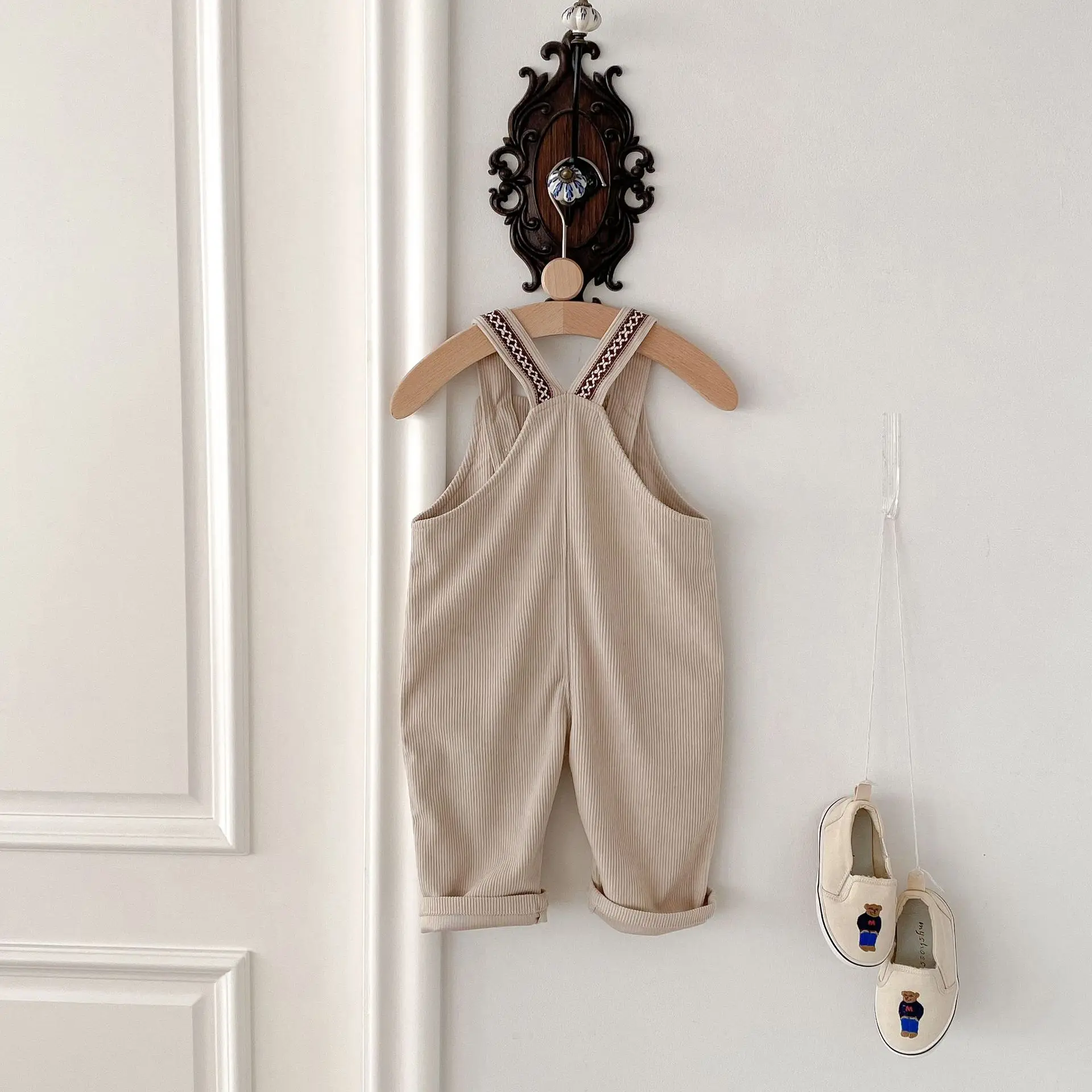 2025 Spring New Children Loose Corduroy Overalls Baby Girls Solid Casual Pants Boys Comfortable Strap Trousers Kids Clothes