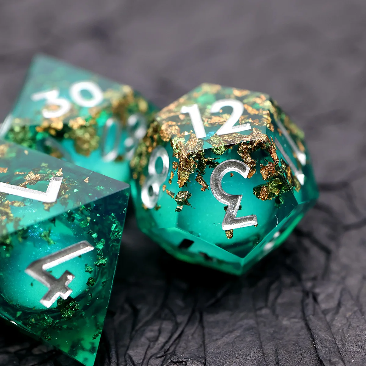 Role Playing Table Board Game 7 Pieces Full Set Polyhedral RPG Dice Sharp Edge Resin DND Dice Set