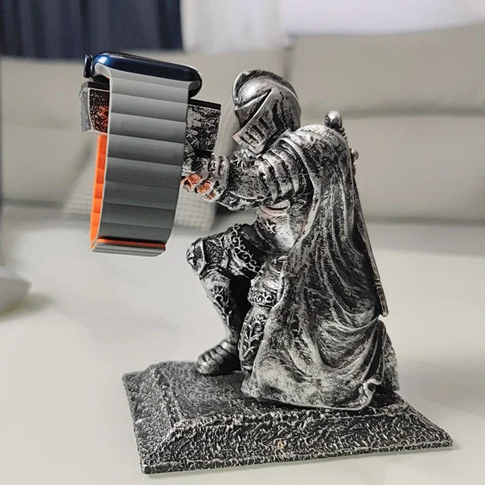 Creative Watch Stand Knight Smart Watch Stand Holder Storage Case Organizer Suit Apple Samsung Galaxy Charging Accessories