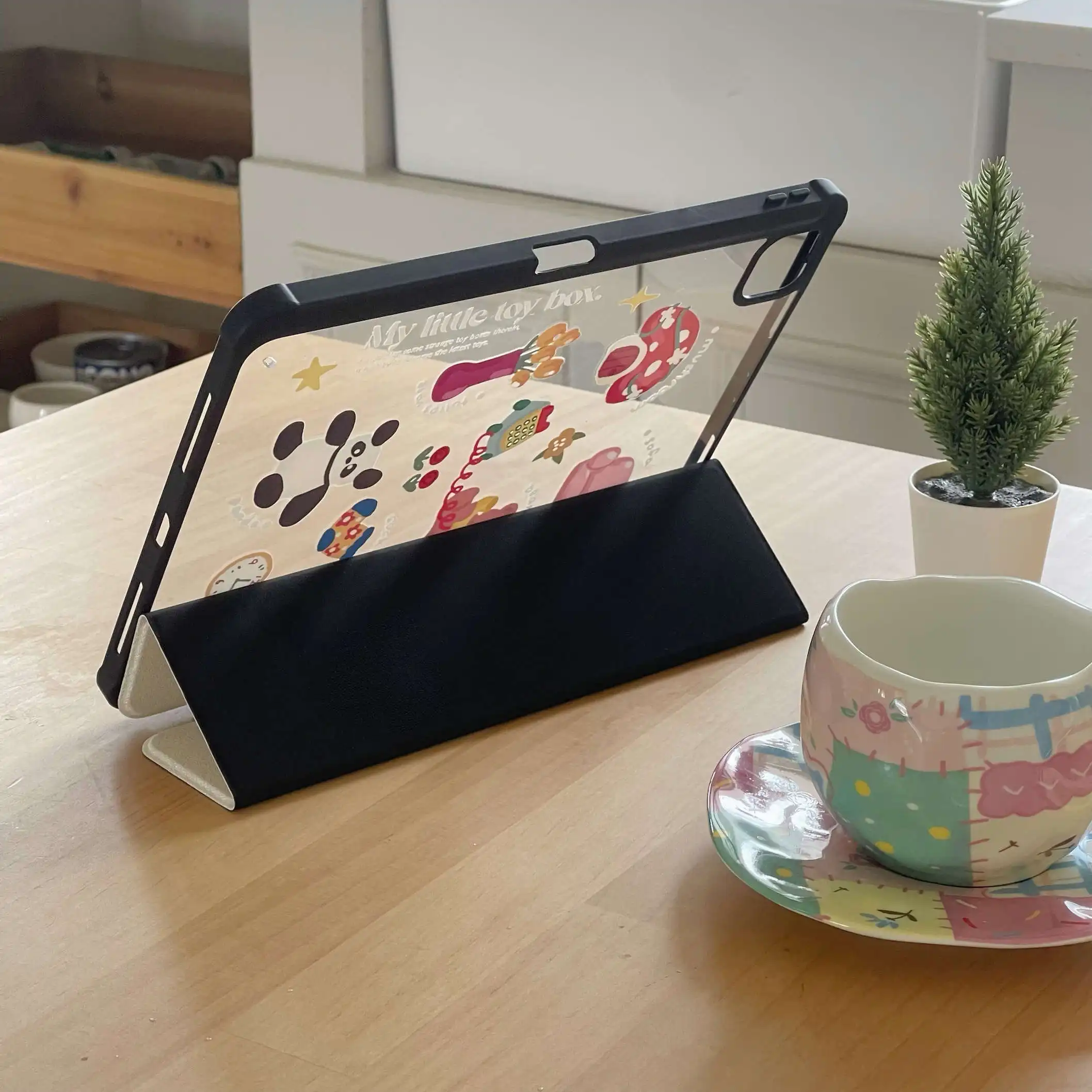 Cartoon Korean Bear Case For iPad
