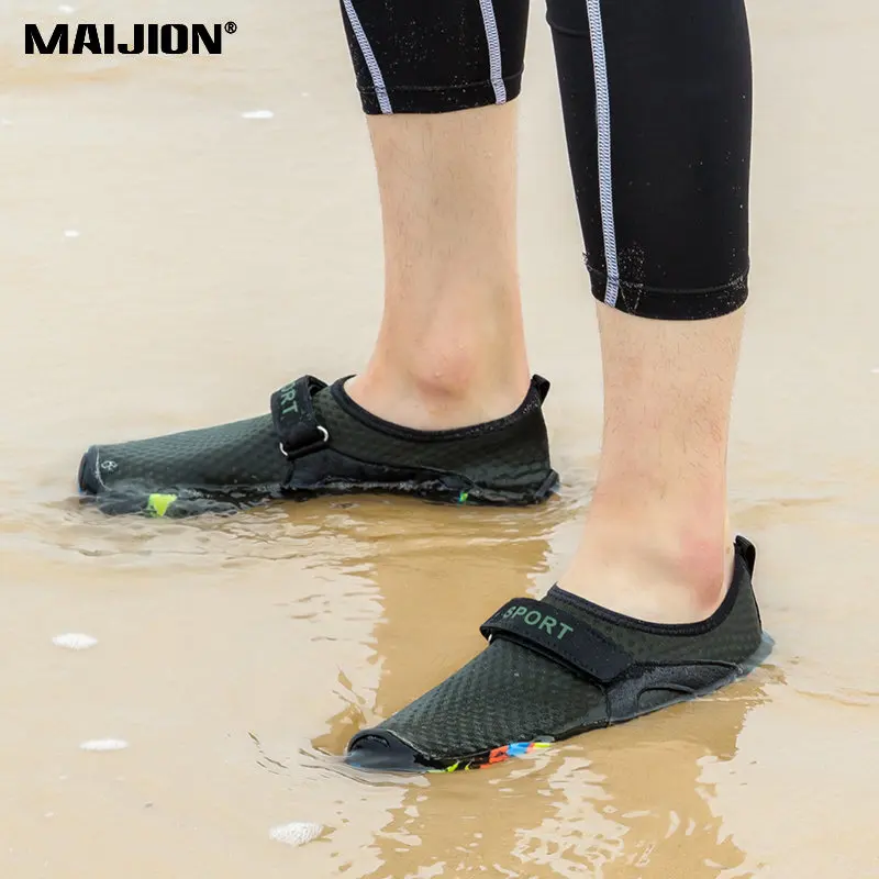 Aqua Shoe Comfortable Elastic Men Women Seaside Surfing Beach Barefoot Quick Dry Beathable Non Slip Water Shoe Swimming Trekking