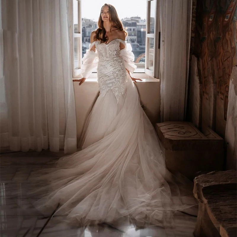 

Elegant Mermaid Wedding Dresses Graceful Sweetheart Bridal Gown Sheath Dresses Lace Appliques Tulle Train Robe de Mariee