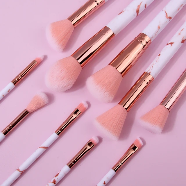The 17PCS makeup brush set includes a multi-functional makeup set brush, a sponge egg powder puff, and a hair band/wrist strap