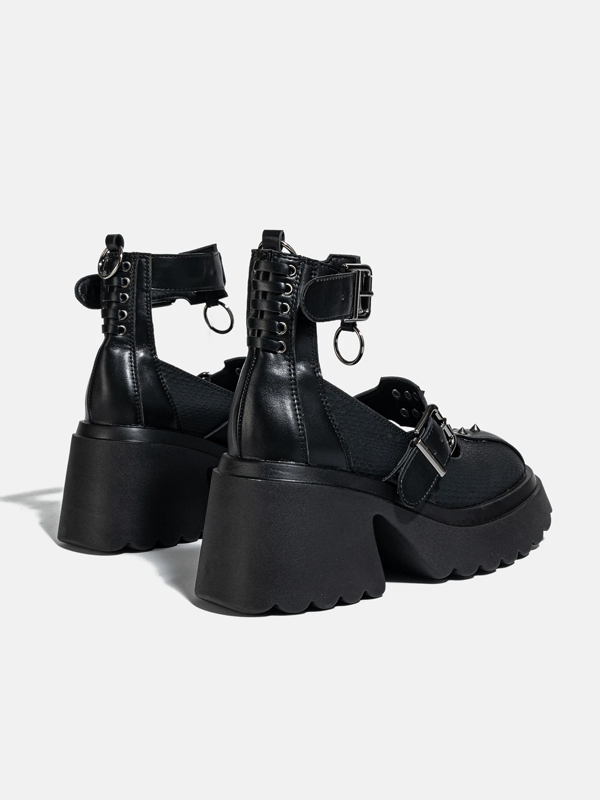 Gothic Punk Thick Sole Mary Jane Shoes 2024 Women's Thick Platform Pump Lolita Leather Shoes Rivets Chain High Heel Shoes