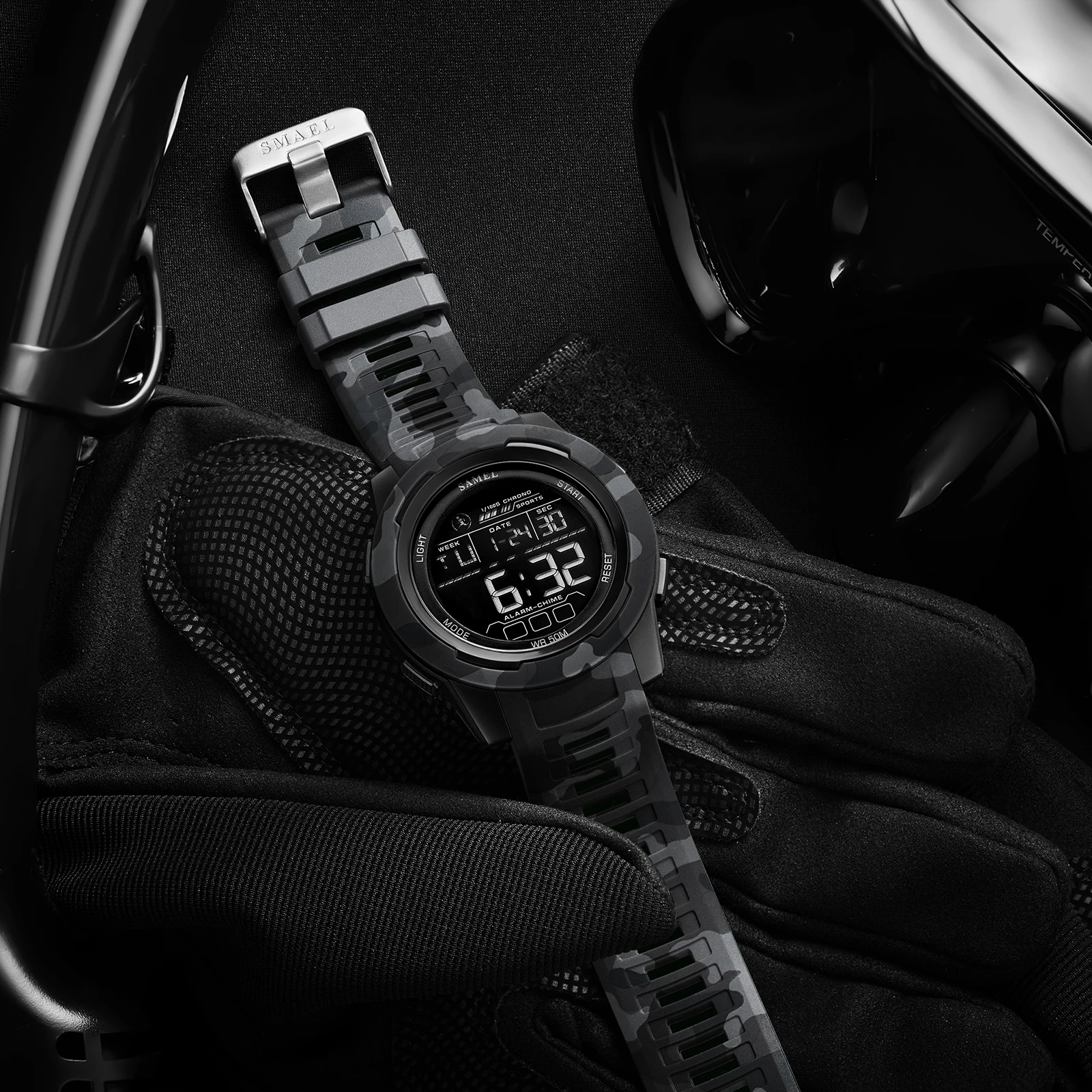 SMAEL New 8105 Camouflage Digital Watches Sports LED Wristwatches 50m Waterproof  Digital Light Stopwatch Watch for Men 3