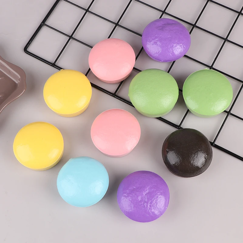 

Color Cake Slow Rebound Pinch Decompression Vent Toy Mini Squishy Slow Rising Pinch Le Stress Relief Toy