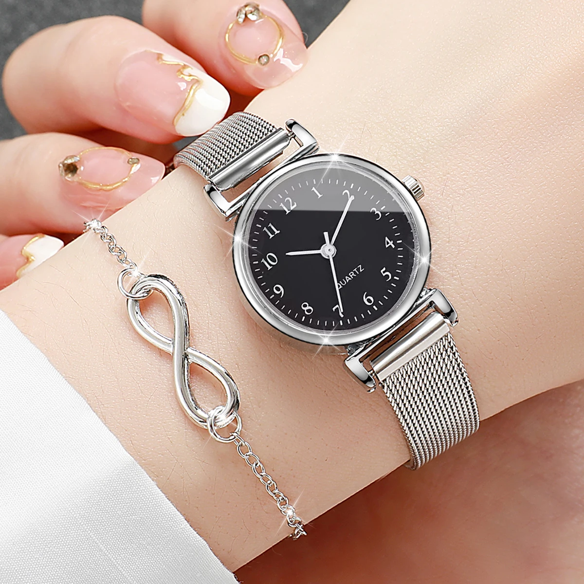 4pcs/set Fashion Casual Women's Watch Set Simple Elegant Student College Style Quartz Watch Bracelet Set (Box Not Included)