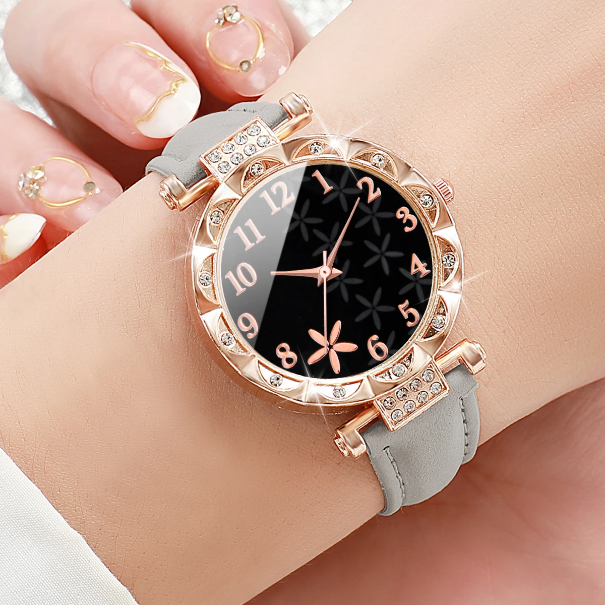 7Pcs/Set Women's Fashion Watch Sweet Leisure Academy Style Leather Quartz Watch Set (Box Not Included)