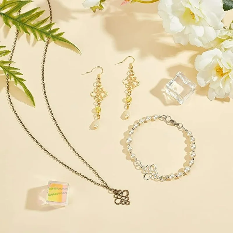NBEADS 50PCS 패션 티벳 스타일 링크 커넥터 중국어 매듭 레드 구리 22x18.5x1mm 쥬얼리 목걸이 DIY 만들기