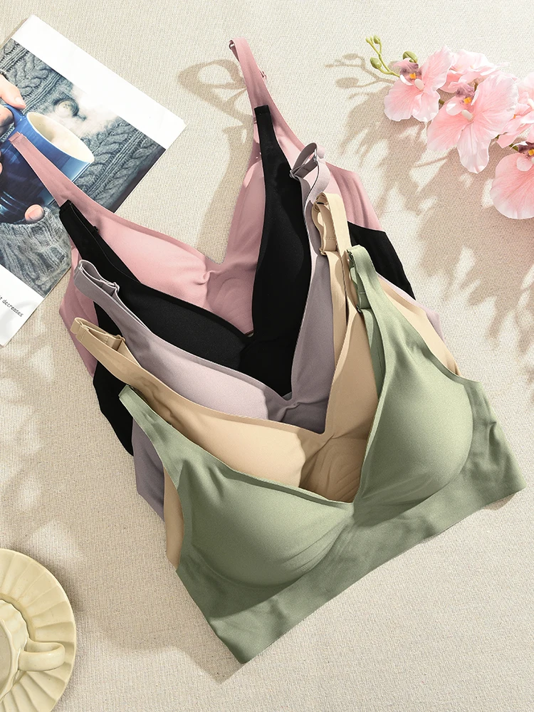 Women Latex Bra Seamless Underwear Sexy Brassieres Woman's Wireless Bras Soft Female Intimates Lingerie Plus Size Bralette S-XL 3