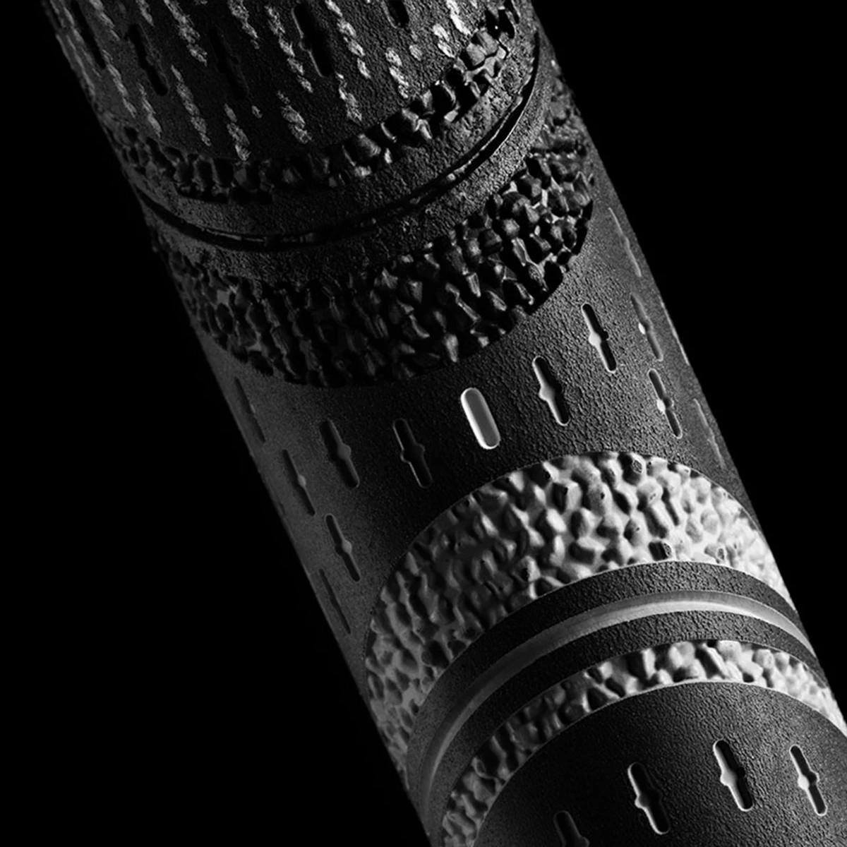 golf club grips, replacement golf grips, professional golf grips, golf grips, putter grips, golf grip trainer, winn golf grips, pure golf grips