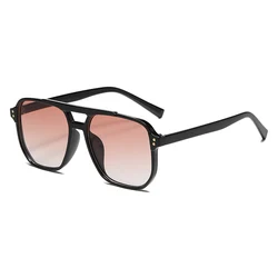 Vintage Oversized Pilot Sunglasses with Yellow Lenses - Unisex Eyewear (Black gradient brown)