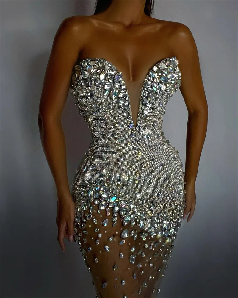 

Luxury Shiny Cystal Beaded Silver Short V-Neck Prom Gowns 2023 Girl Sexy Mini Cocktail Party Dress Mermaid Women Evening Dresses