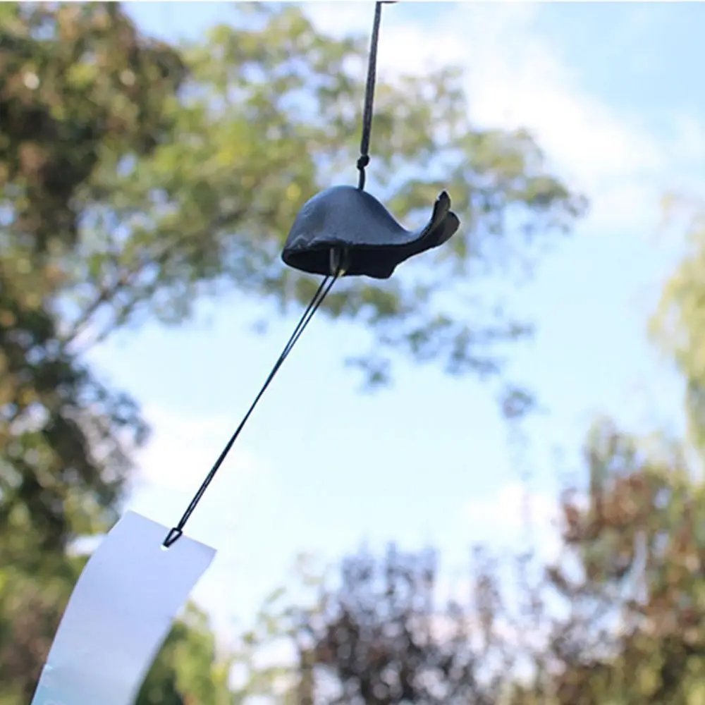 Durable Cast Iron Metal Whale Wind Chimes Hanging Bell Garden Decoration Dolphin Wind Bell Vintage Outdoor Ornaments Bells Yard
