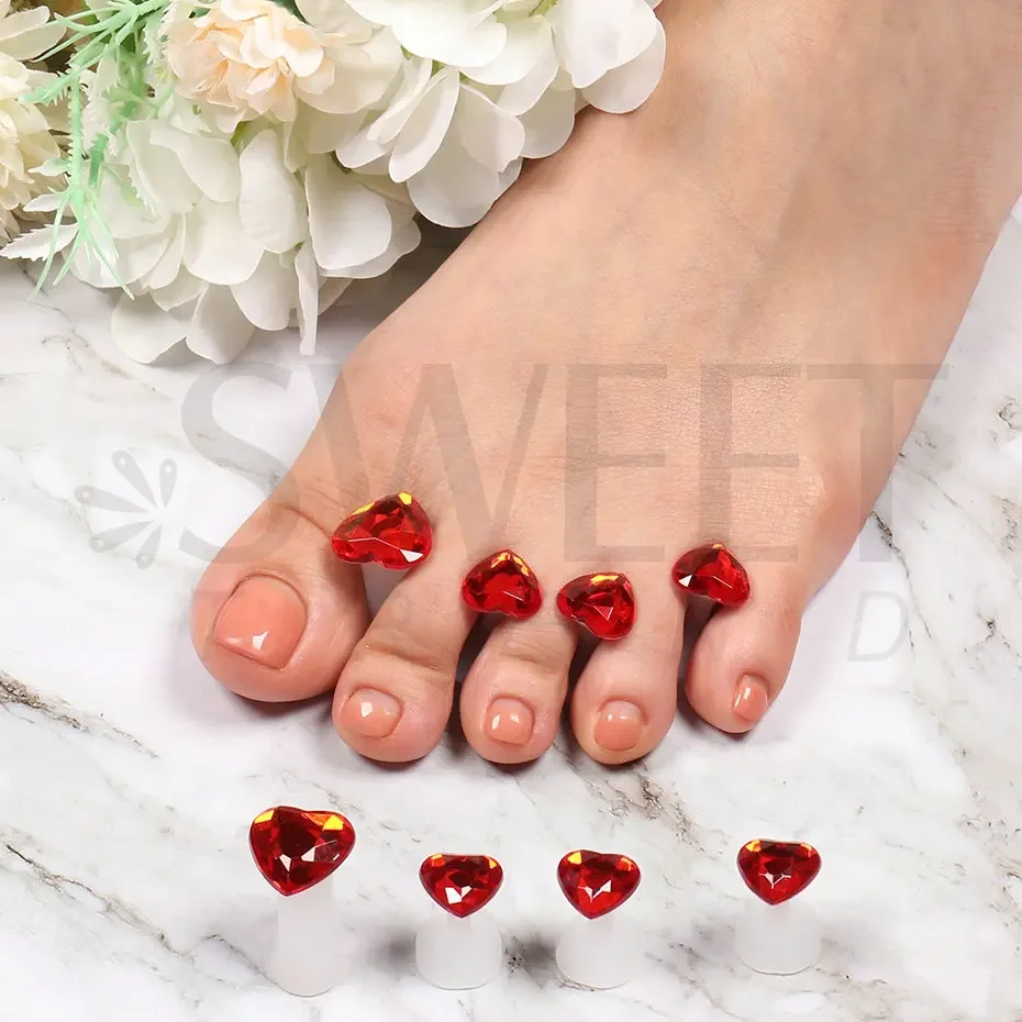 8 Pcs/Pack Silicone Toe Separator Cute Soft Pedicure Tools Daisy Flower Heart Rhinestone Foot Finger Separator Care Tools BES13