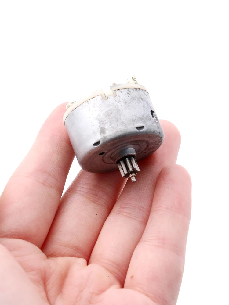 

Original Car Side Door Lock Motor Actuator for Mitsubishi 1991-1999 Shogun Montero Pajero 1991-1995 Colt