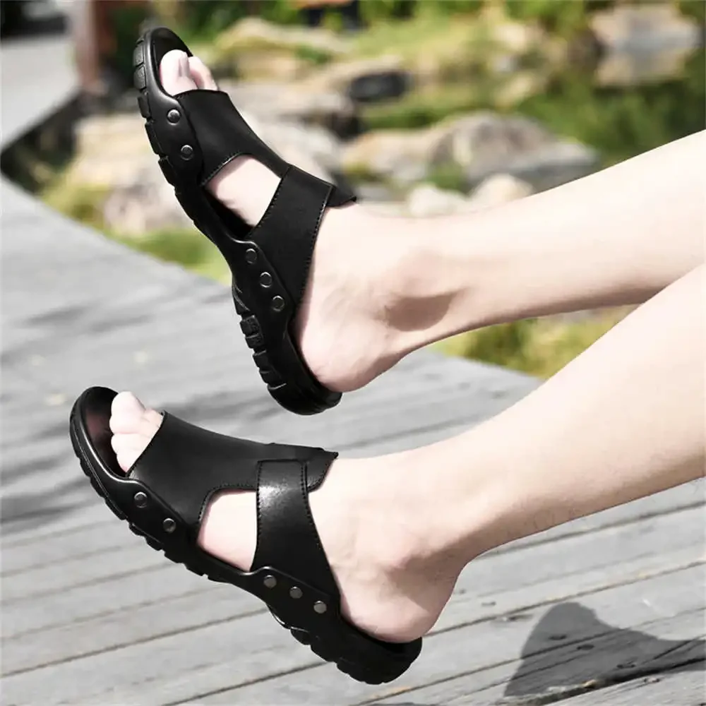 Bed 40-49 Uomo Scarpe Da Spiaggia Per Bambini Sandalo Dorato Infradito Per Sneakers Da Casa Sport Sapatilla Tutto Pas Cher Shooes