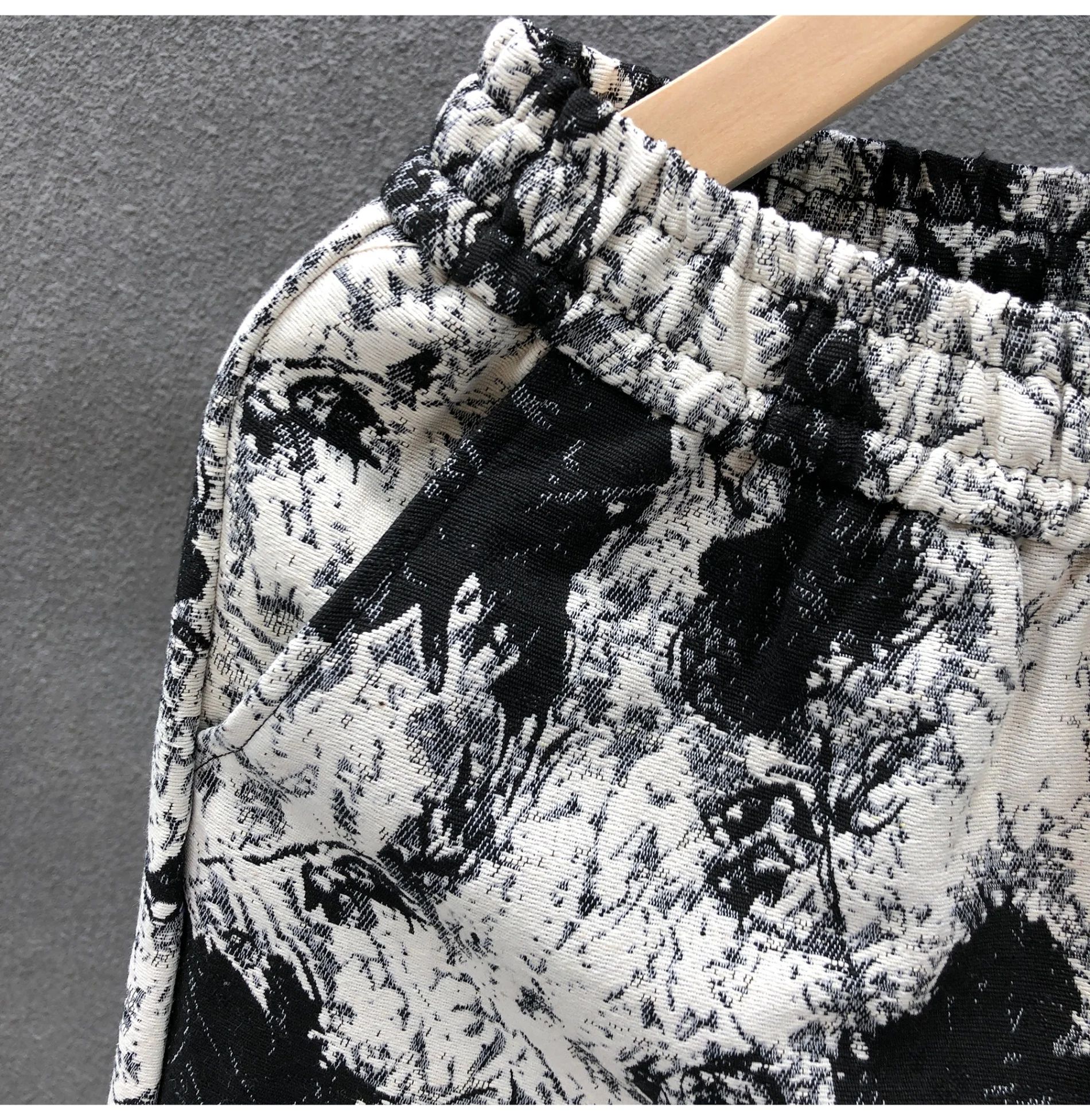 2025 Men's Breathable Quick-Dry Jogging Pants Sportswear Print Drawstring Outdoor Fitness Pants Male Clothing Summer Trousers 3