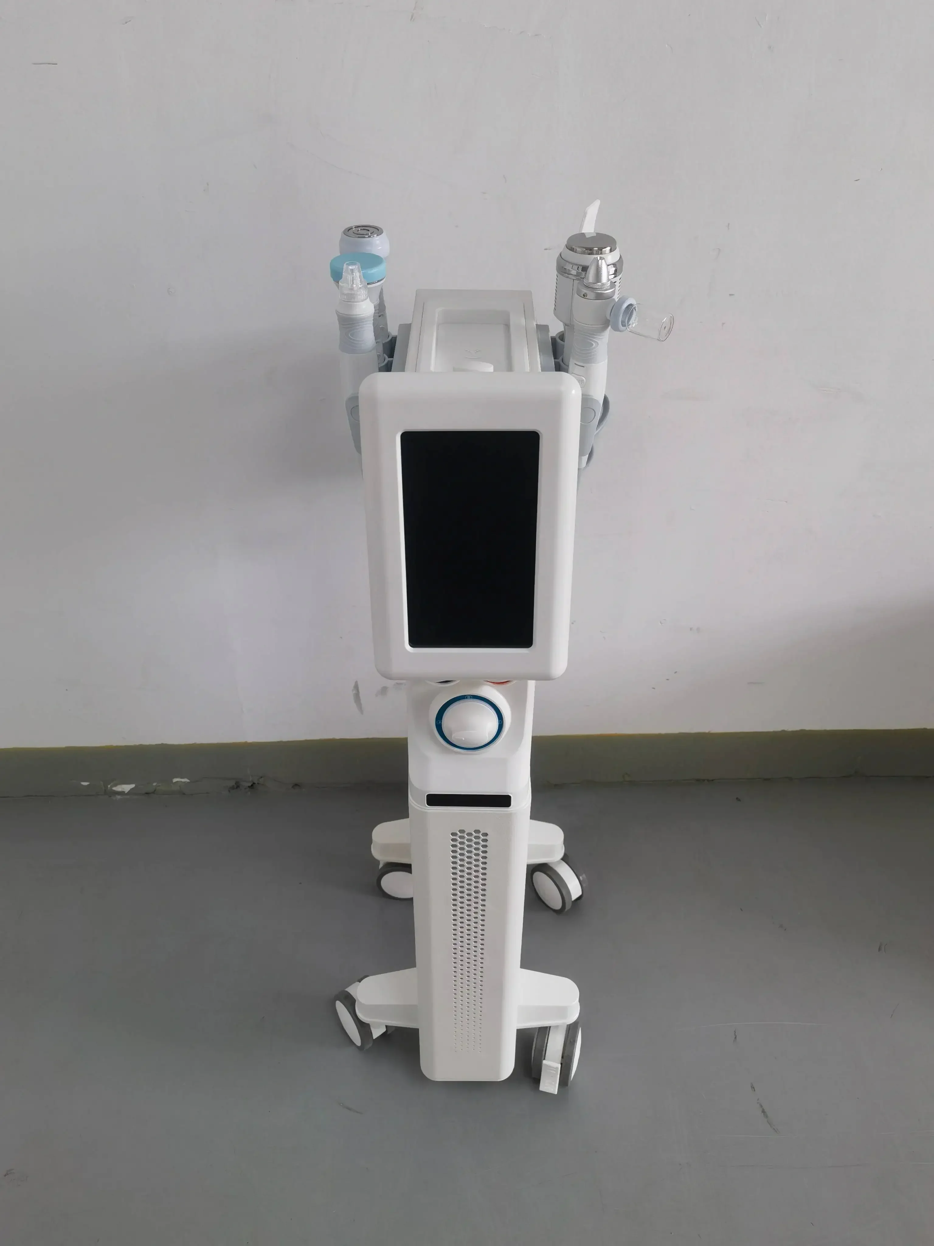 6 In 1 Water Oxygen Skin Care Deep Professional Microdermabrasion Cleaning Hydra Dermabrasion Facial Machine Water Aqua Peeling