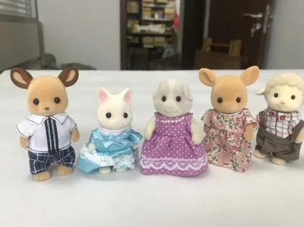 Sylvanian FamiliesGeniune Forest Animal Baby Toys Rabbit Family Dolls Dollhouse Figures CollectibleFurniture Set Gift
