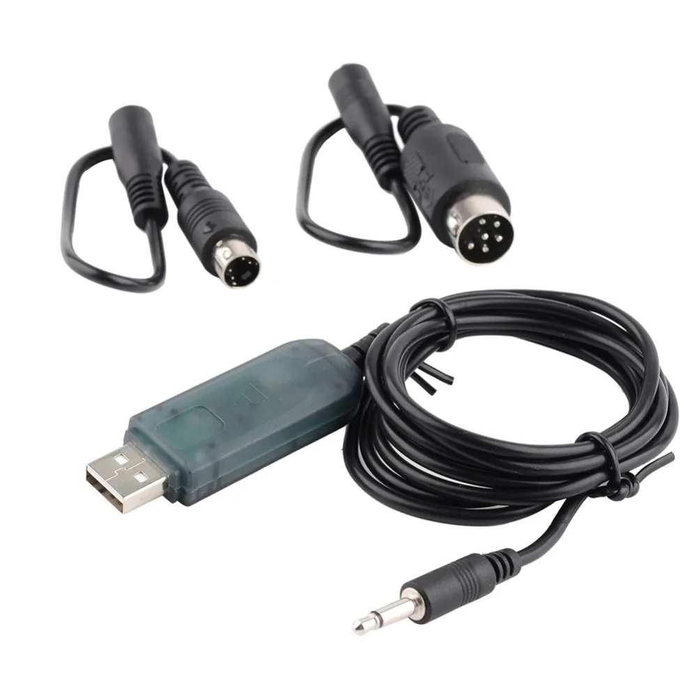Adaptateur simulateur USB Flysky FS-SM100 pour entraînement vol RC, connecté à une radio-commande