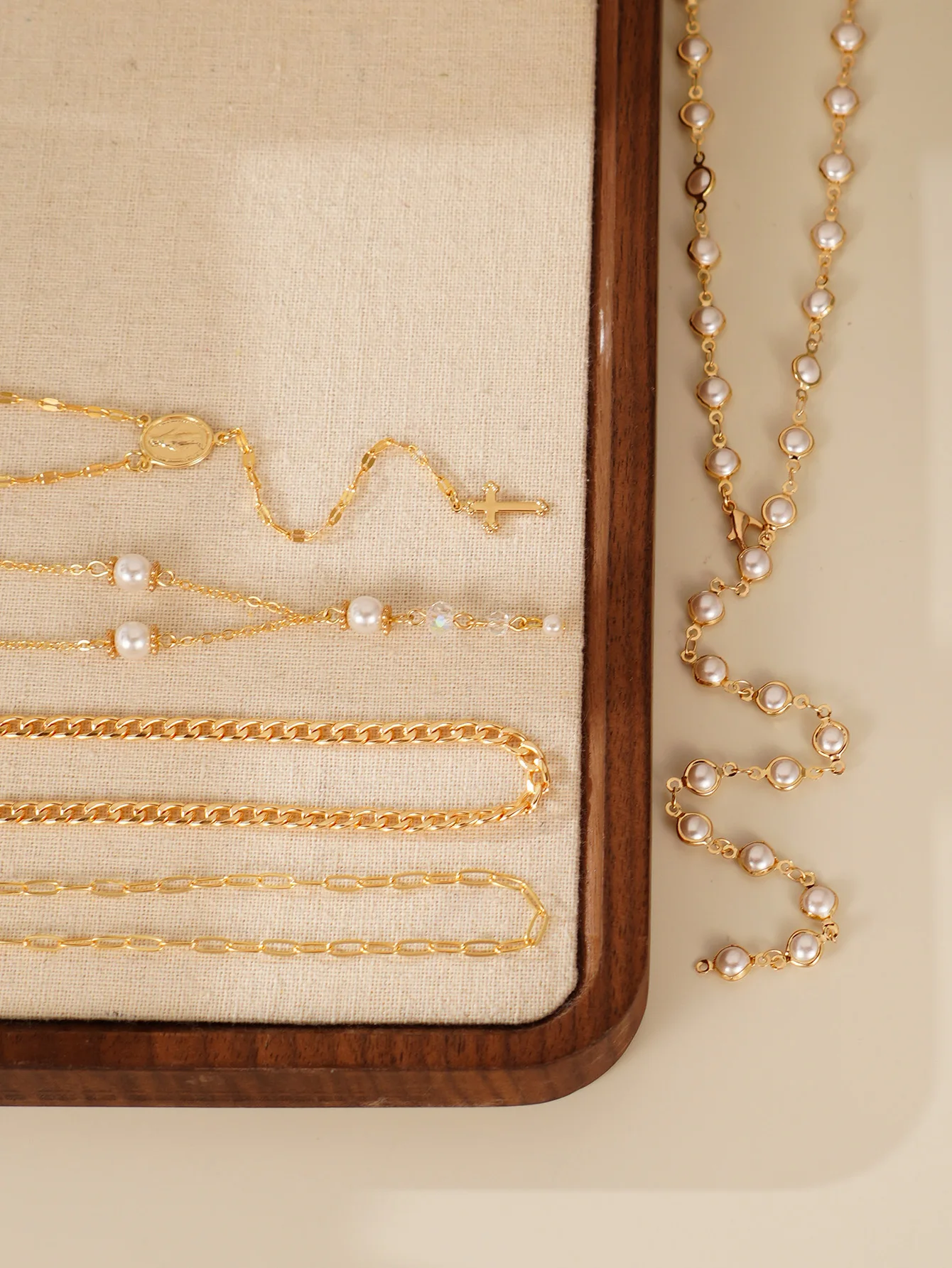 Retro Multi-Layer Imitation Pearl Necklace for Women