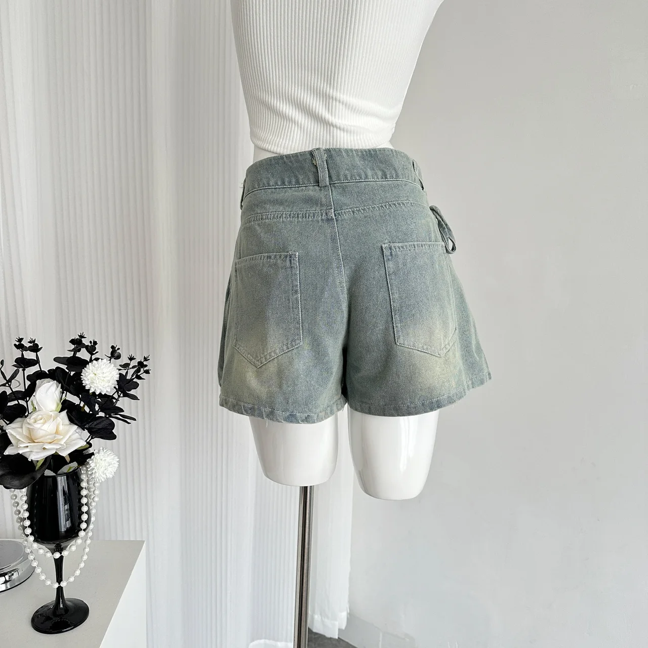 2024 New High Waisted and Slimming DesignWomen Denim Shorts Fashion High Waist Ladies Streetwear Mini Shorts Jeans