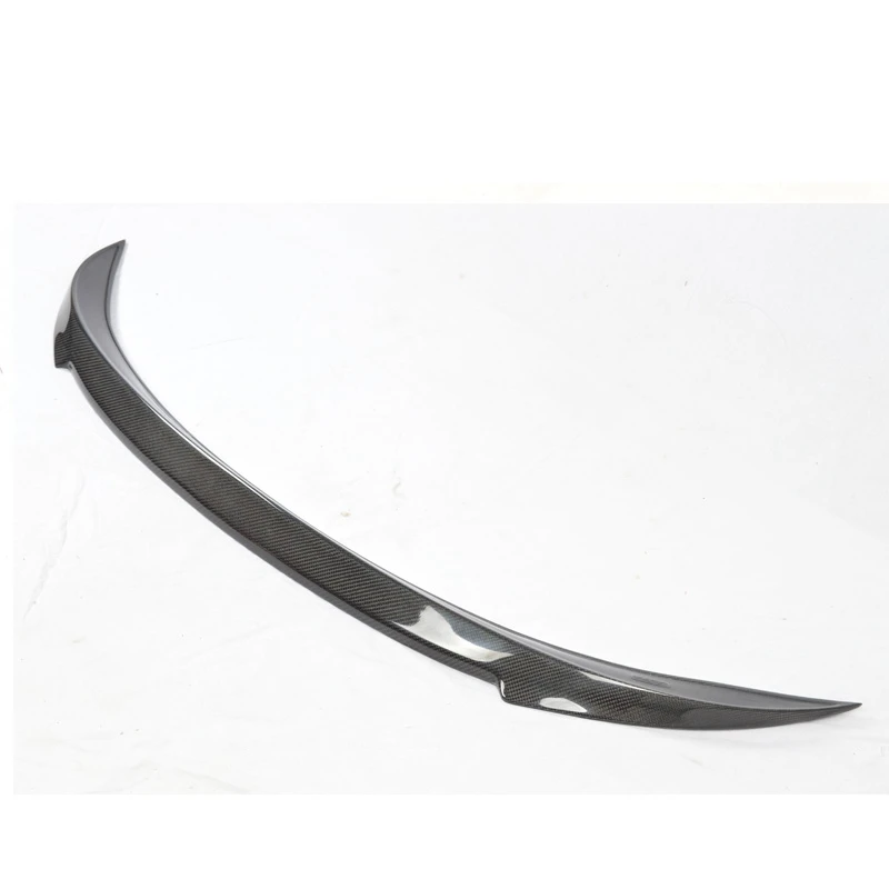 Рисунок 6 - V-образный задний спойлер для багажника