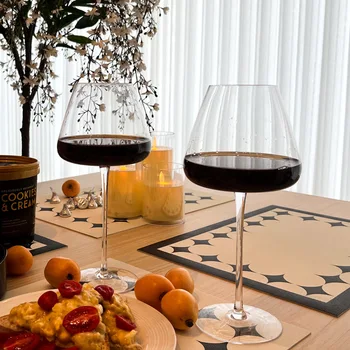 720ml Creative INS-Style Burgundy Wine Glass 1