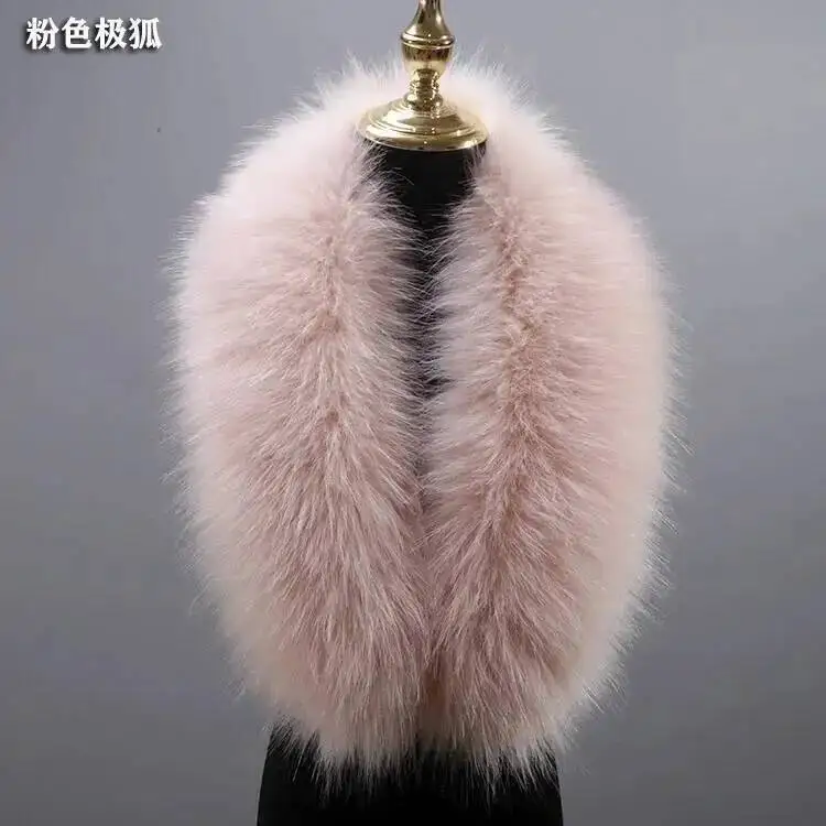 Collier en fourrure synthétique grenat pour l'hiver